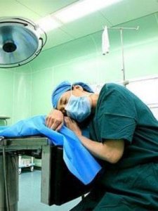 ​一条条什么(一条条什么驶过江面,一串串什么升上天空)