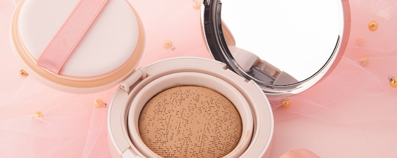 气垫和粉底和散粉区别在哪里 气垫跟散粉什么区别