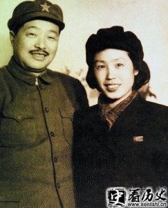 ​揭秘蹇先任为什么离婚