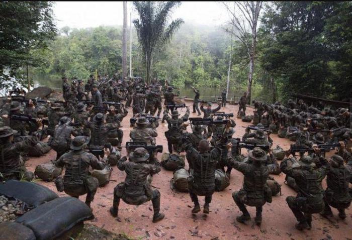 黄埔军校在世界军校史上地位如何,能否排入世界四大军校之列?