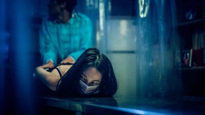 ​2024新加坡惊悚大片震撼来袭，尺度炸裂（芽笼）