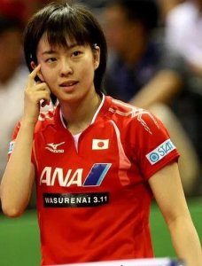 ​石川佳纯，乒乓球界的时尚女神，她的每一张照片都是艺术品！