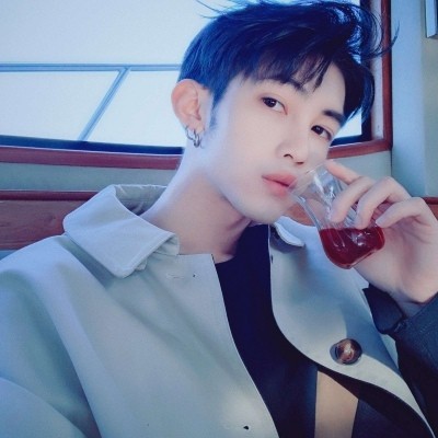 韩国男生头像高清帅气