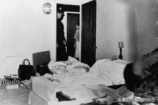 36岁便离奇死亡,玛丽莲·梦露在床上的死亡现场老照片曝光