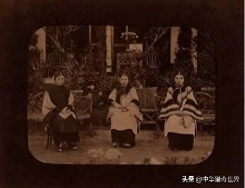 100多年前的珍贵人像照片 带你穿越回去