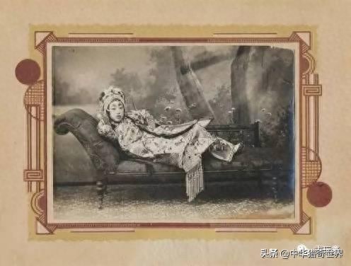 100多年前的珍贵人像照片 带你穿越回去