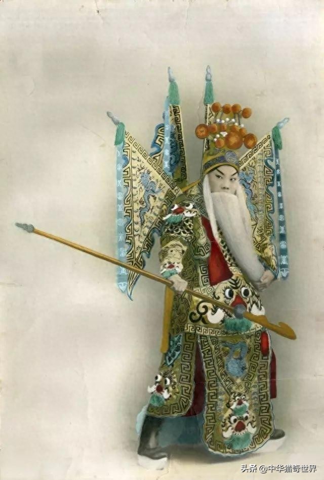 100多年前的珍贵人像照片 带你穿越回去