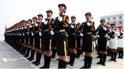 ​“原创” 解放军女仪仗兵，她们让三军仪仗队更加耀眼