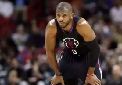 ​保罗生涯最恐怖扣篮，如果不是镜头记录下来，库里绝不信这是真的