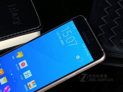 ​圆润流畅 三星GALAXY A5南宁仅2100元