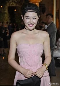 ​中国时尚达人——左岸潇