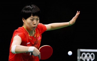 ​李晓霞为何突然退役，真的遭到孔令辉的打压吗？对此小枣有话要说