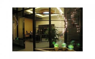 ​十二星座男生喜爱的女生穿搭风格：找到你的星座男生喜欢的服装颜色和样式