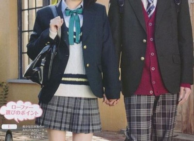 水瓶座男性与各星座女性的兼容性分析