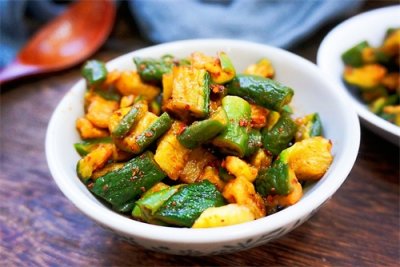 ​腌萝卜干这样做，脆嫩爽口，开胃下饭，放2个月都不会坏