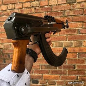 ​各式经典武器高清大图欣赏，有没有你喜欢的武器？