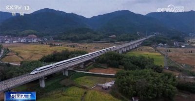 ​银发列车让老年人更舒