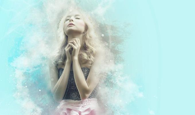 2048745c119443347d1e81778db4a02a.jpeg pray-g37a1d7461_640.jpeg