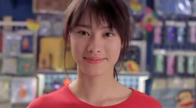 梁洛施瘦到两颊凹陷，30岁年龄40岁脸！和当初的她差太远了吧